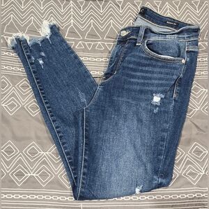 Judy Blue Midrise Distressed Skinny Jeans Size 9/29